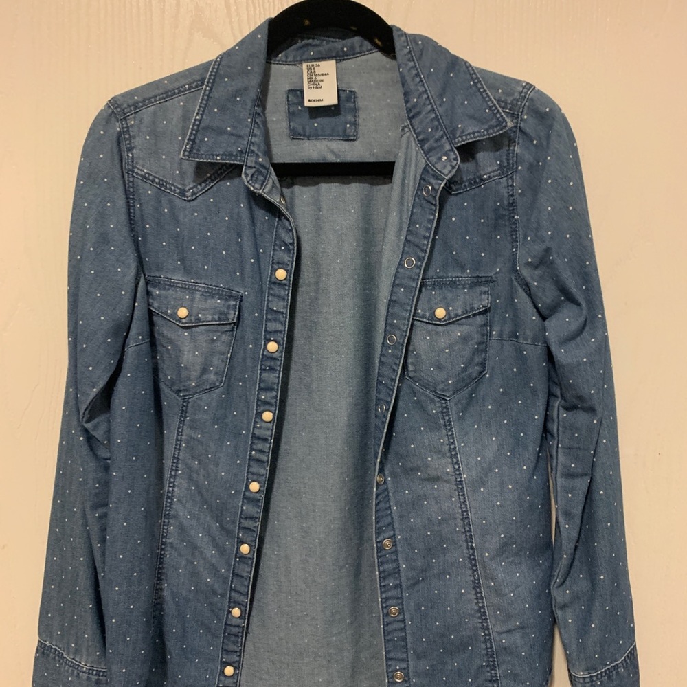 Women’s denim shirt